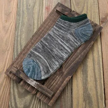 

Men sock Unisex Cute Retro Stripe Fashion Male Sock Comfortable Socks skarpetki носки мужские