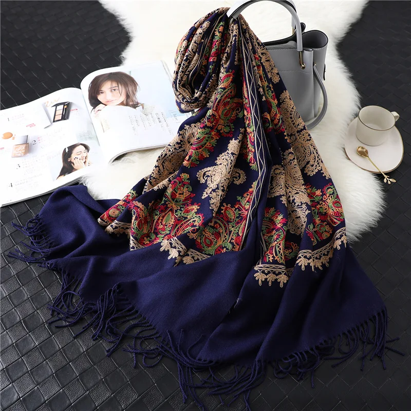 navy blue Кашемировый шарф с вышивкой, Зимняя Толстая теплая шаль, модный шарф с кисточками, женское одеяло, Пашмина, 200x70 см - Цвет: navy blue