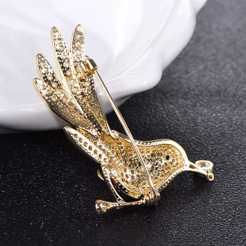 Funmor Exquisite Animal Bird Copper Brooches Mosaic AAA Zircon Pins For Women Men Banquet Prom Ornaments Lapel Suit Accessories