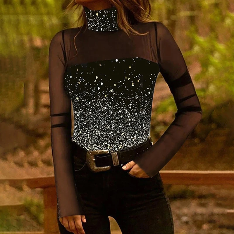 Рисунок 2 - Женская блузка с воротником в стиле пэчворк