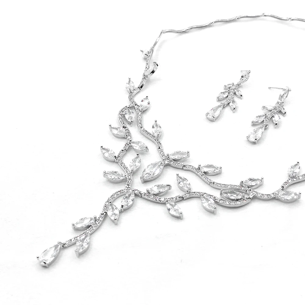 

Plant Vine Crystal Women's Necklace Earrings Set Natural Elegant Engagement Marriage Mediterranean Style Theme Party Princess