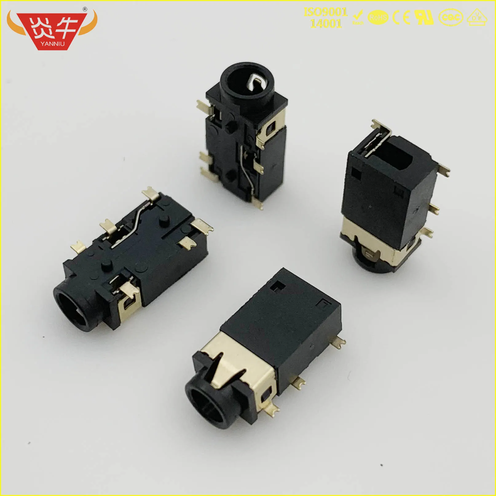 

PJ342 3.5mm 6PIN SMD SMT STEREO AUDIO SOCKET HEADPHONE CONNECTOR HEADPHONE SOCKET TWO CHANNEL PC AUDIO SMD SMT GILDED PJ-342