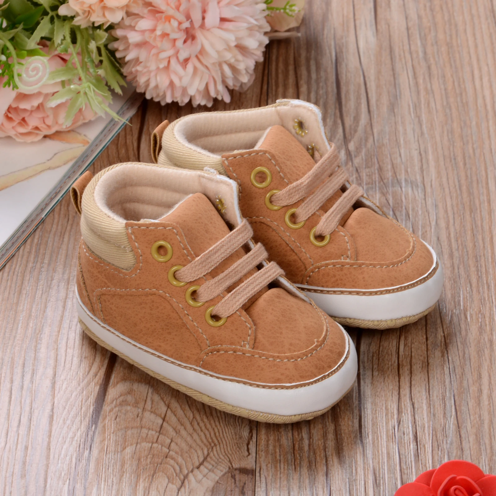 When Should Your Baby Wear Shoes for Newborns?