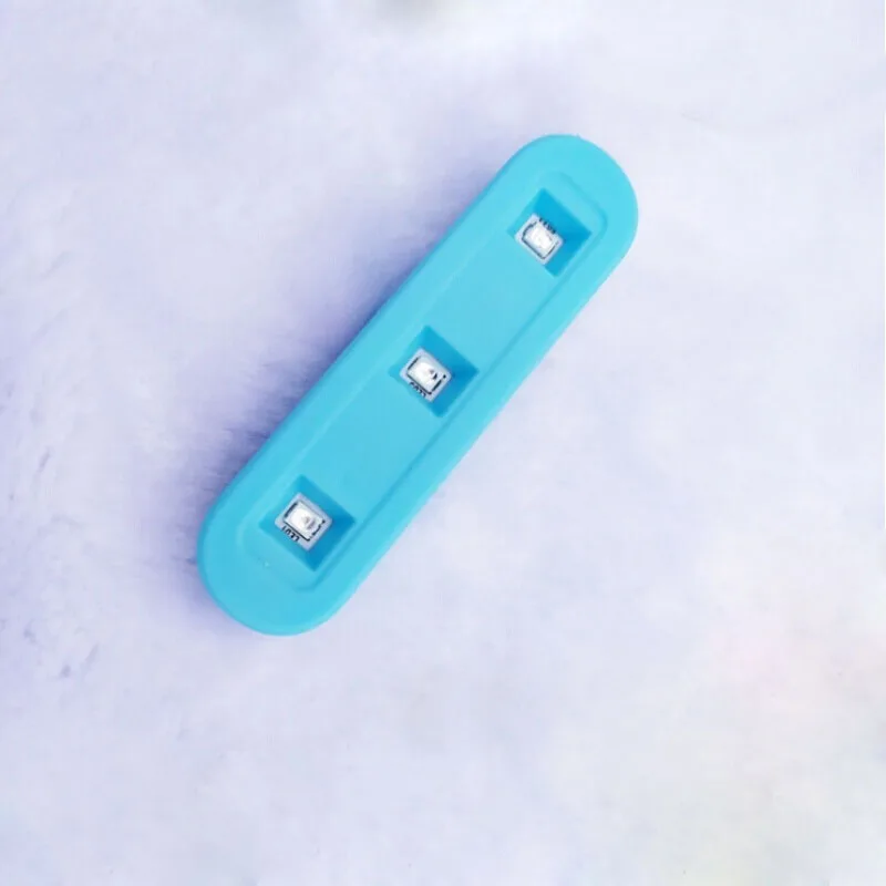 UV Adhesive for Curved Screen Mobile Phone Screen Protectors and Tempered Glass Covers Specialised UV glue and lamp kit for bonding tempered glass screen protectors to curved screen mobile phones Specialised UV glue and lamp kit for bonding tempered glass screen protectors to curved screen mobile phones H2c01dc4decf34658b80f878cedb688bbC -