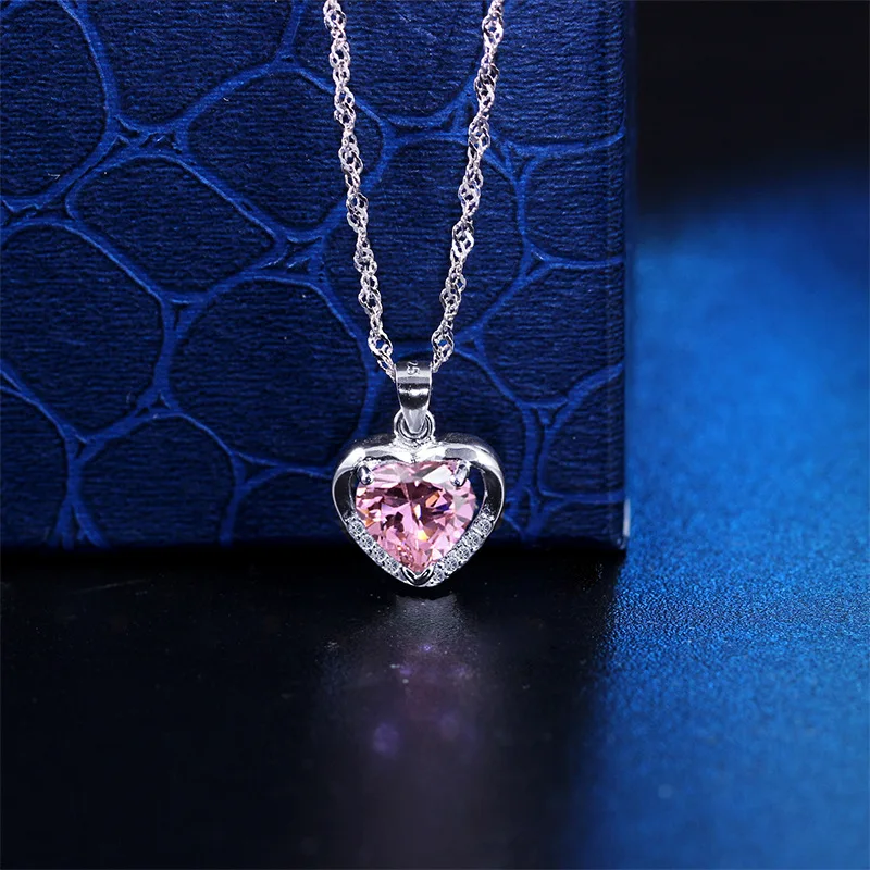 4051988238_1335069423