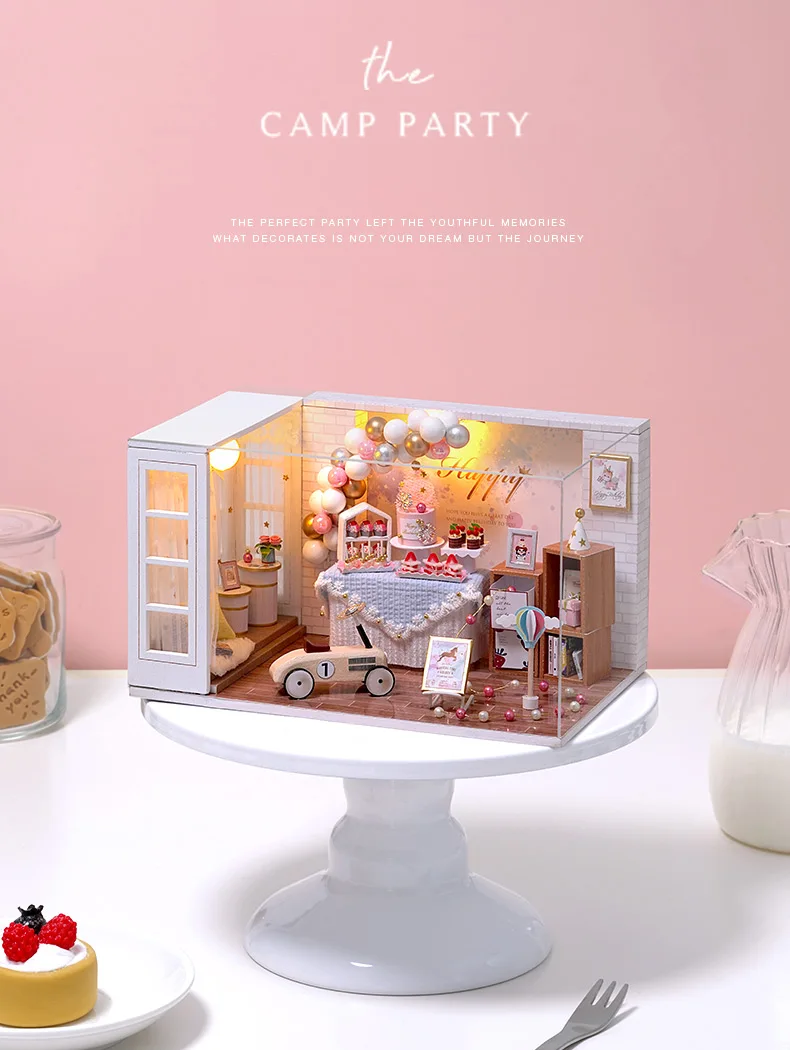 Camp Party DIY Miniature Room Kit - QT10A