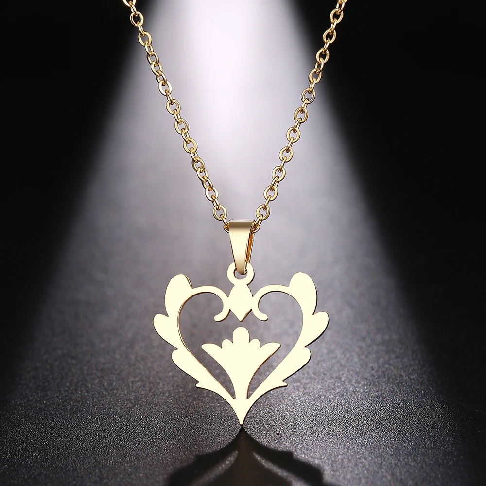 

DOTIFI Stainless Steel Necklace For Women Flower Heart Hollw Choker Pendant Necklace Engagement Jewelry