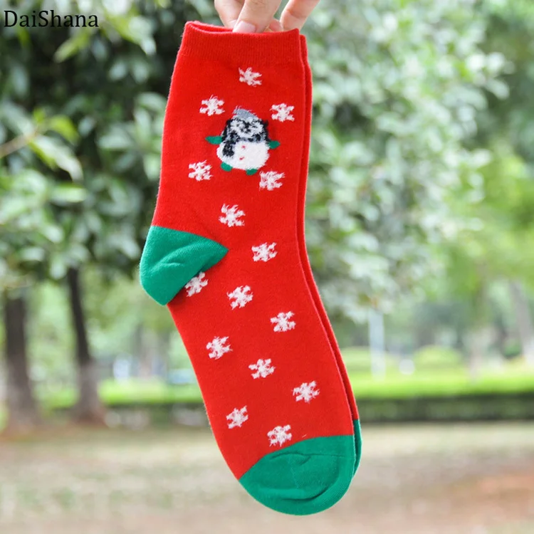 Дизайн, носки с рождественским Санта Клаусом, женские хлопковые короткие зимние носки с изображением оленя, снеговика, милые носки, подарок на год - Цвет: Red