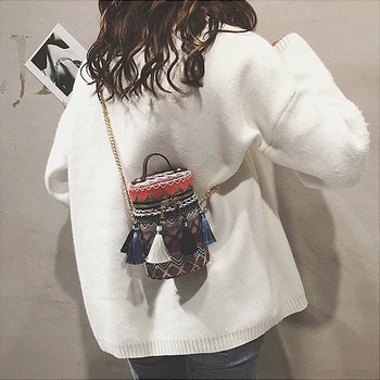 

Boho Weave Ethnic Tassel Barrel Shaped Bags 2020 Top Handle Handbags Girl Fashion Hit Color Knit Bucket Mini Cylindrical Purses