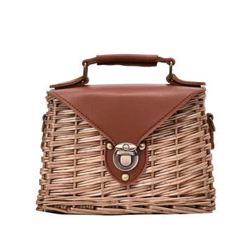 

Handmade Women Handbag Wicker Woven Beach Bag Bohemian Summer Straw Shoulder Bag Female Rattan Crossbody Box Designer Chain Tote