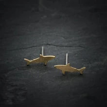 Мини Акула серьги дизайн женские серьги гвоздики ювелирные изделия Прямая YP7592