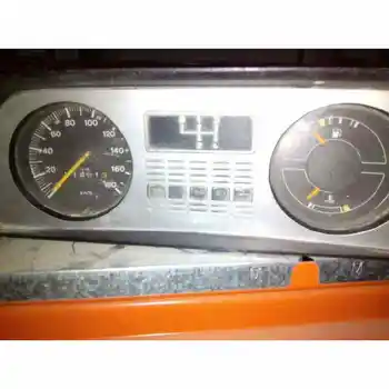 

77FB10841AD BOX INSTRUMENTS FORD PARTY BERL./EXPRESS