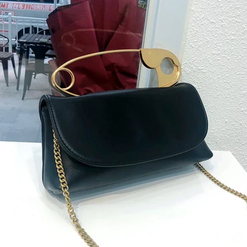 

Designer Large Pin Soft Handbag 2020 New Korean Small Square Shoulder Messenger Bag Ladies Personality Chic Black Purse Fashion