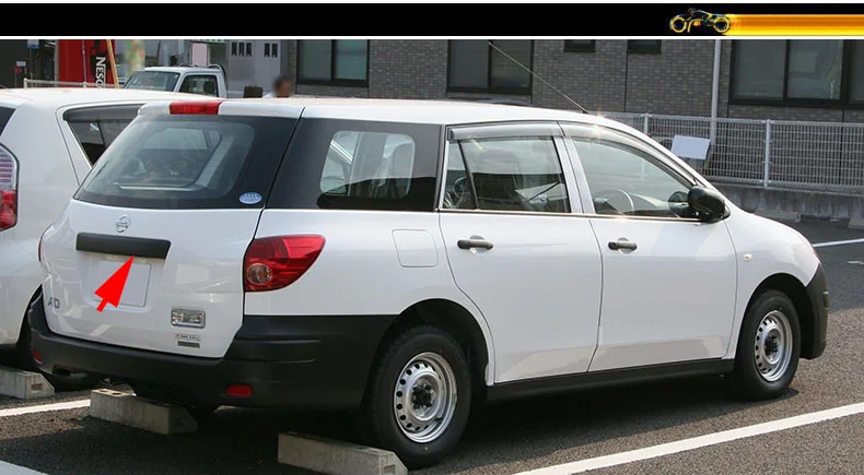 NISSAN_AD_rear-1