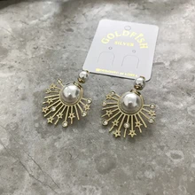 Ретро модная большая жемчужина серьги-гвоздики для женщин классический бренд пентаграмма кубический цирконий буквы серьги Свадебные ювелирные изделия Z229