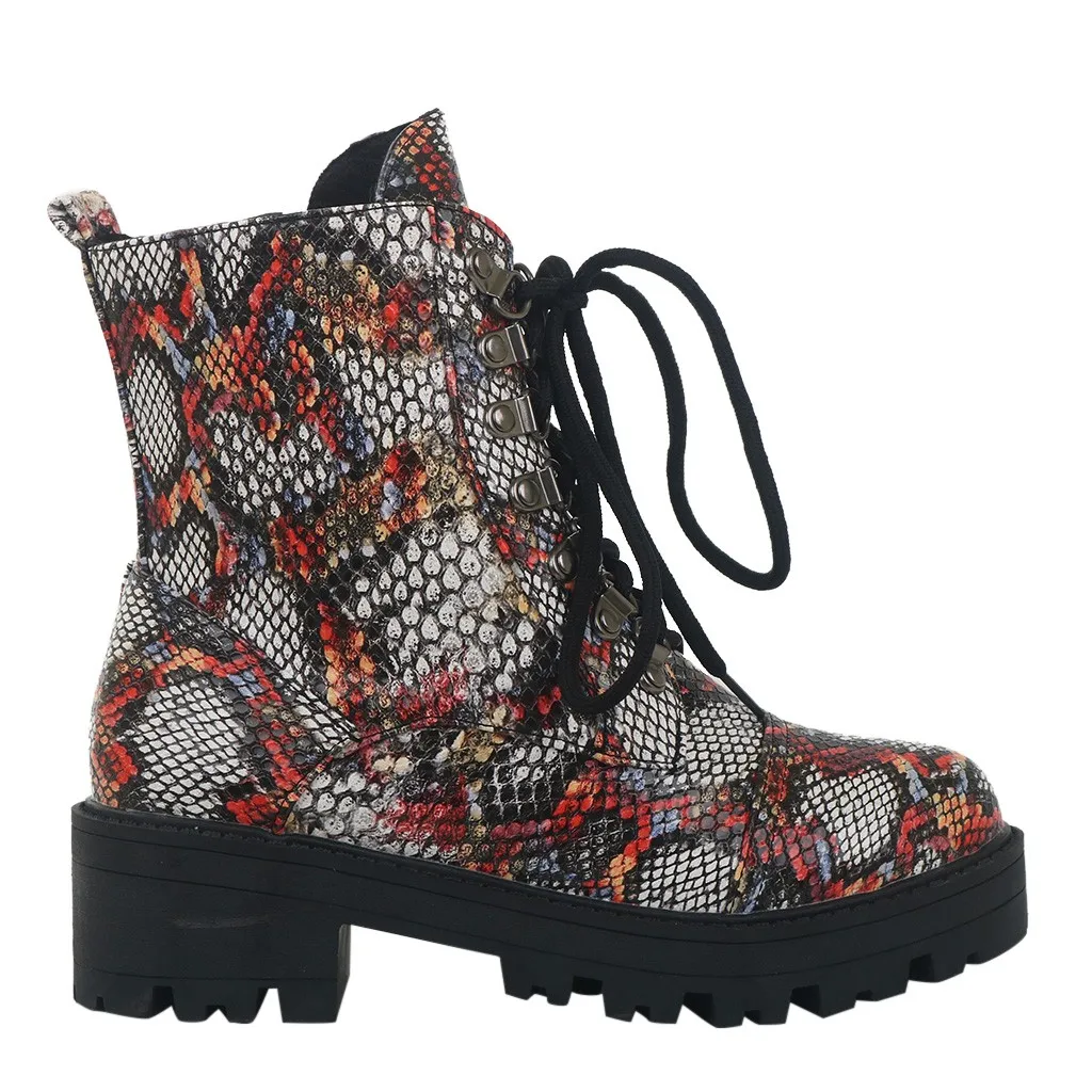 Женские зимние ботинки разноцветные Змеиный узор на платформе в стиле панк; стильные мотоботы в стиле ретро; botas mujer invierno; ботинки для женщин;# XB20