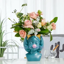 Nordic Творческий смолы ваза, украшенная головом золото для милых девочек жевательной резинки Цветочная композиция домашнего декора гостиной современные декоративные аксессуары