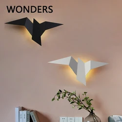 Applique murale LED en fer au design nordique simpliste, idéal pour un salon ou une chambre à coucher 