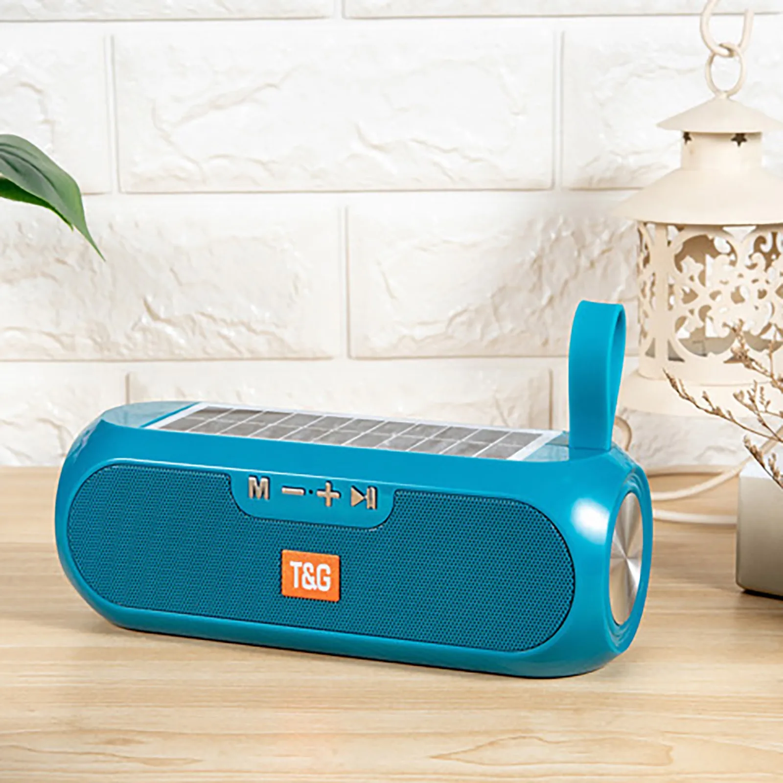Portable Column Wireless Bluetooth Speaker Stereo Music Box Solar Power Bank Boombox MP3 Loudspeaker Outdoor Waterproof Speakers |