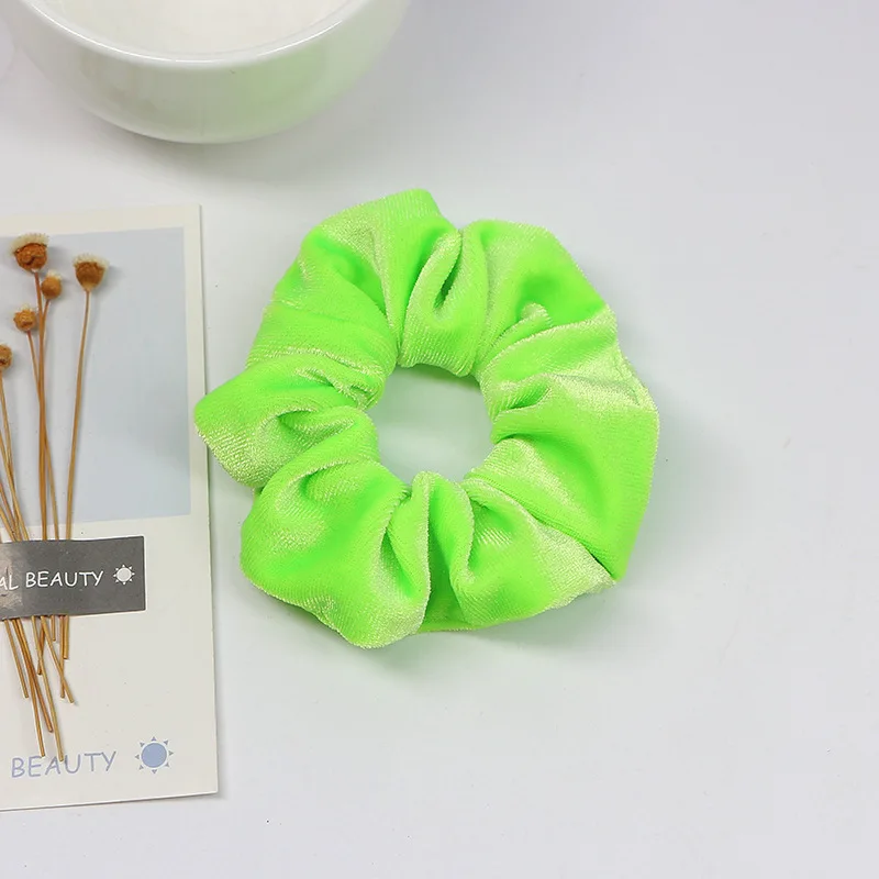 green scrunchies 1 шт., повязка для волос, окрашенная резинка для волос, бархатные аксессуары для волос для женщин и девочек, повязка на голову, эластичная резиновая резинка для волос, резинка для волос, кольцо, конский хвост, держатель - Цвет: green scrunchies