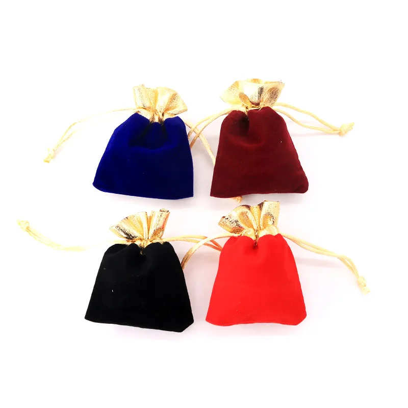 Best New Arrive 5pcs lot Small Velvet Bag 7x9 9x12cm Wedding Christmas Gift Bag Nice Earrings Bracelet Jewelry Packaging Bags Pouches