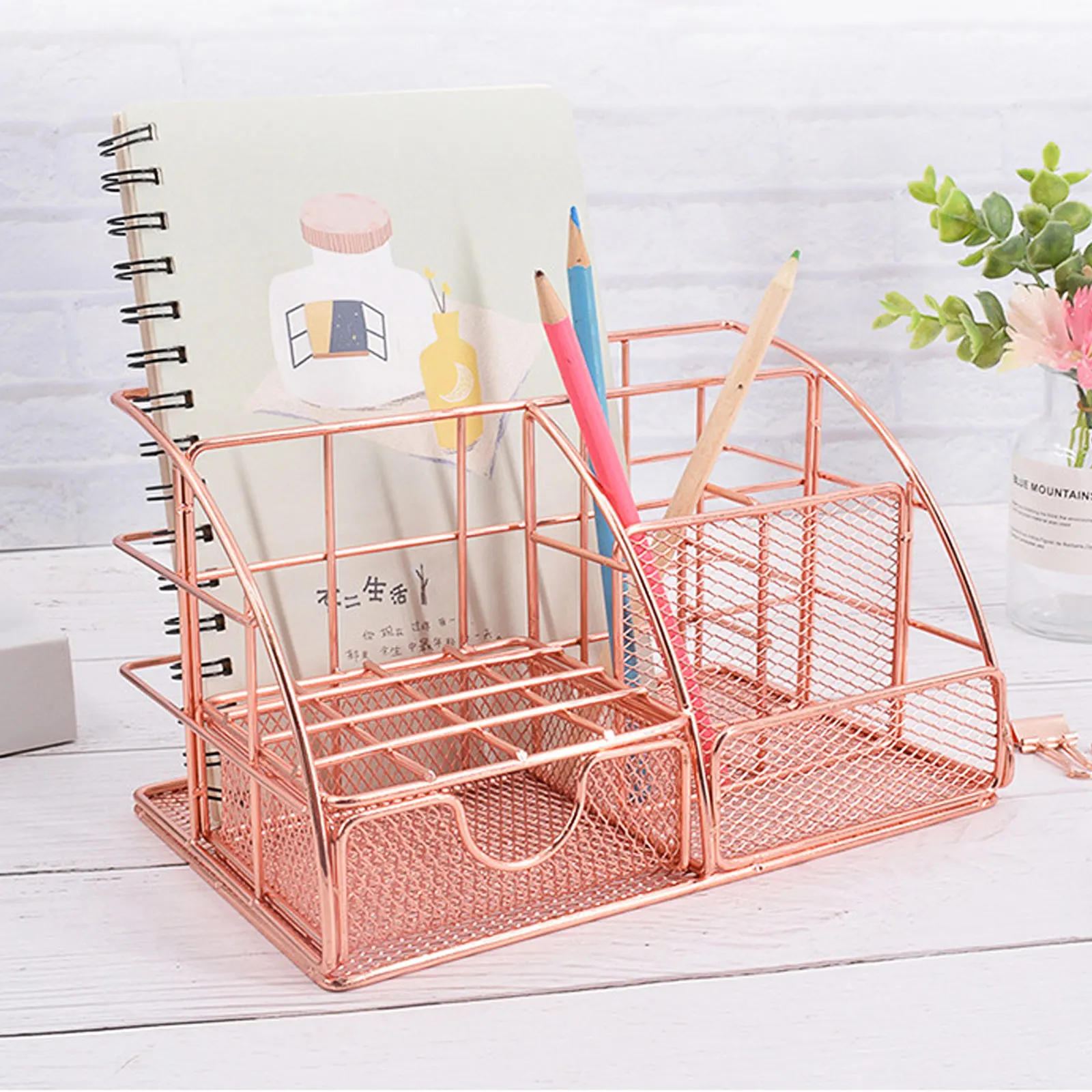 Organiseur de bureau en maille or rose et accessoires