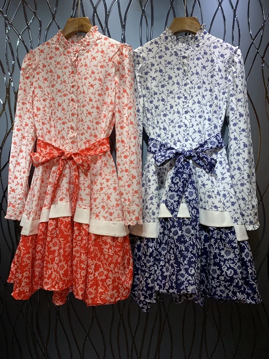

2019 Early Autumn New Woman Mu-ear Necklace Receiving Waist Decorating Small Flower Long Sleeve Dress 728