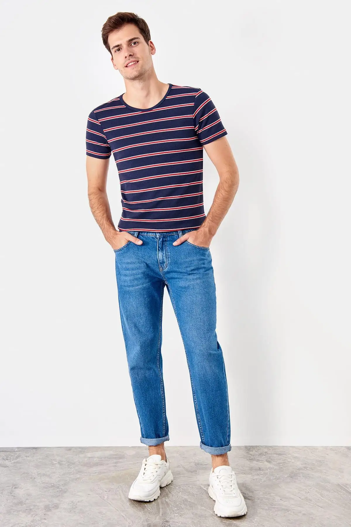 Trendyol Индиго мужские обычные джинсы новые TMNSS19KE0013