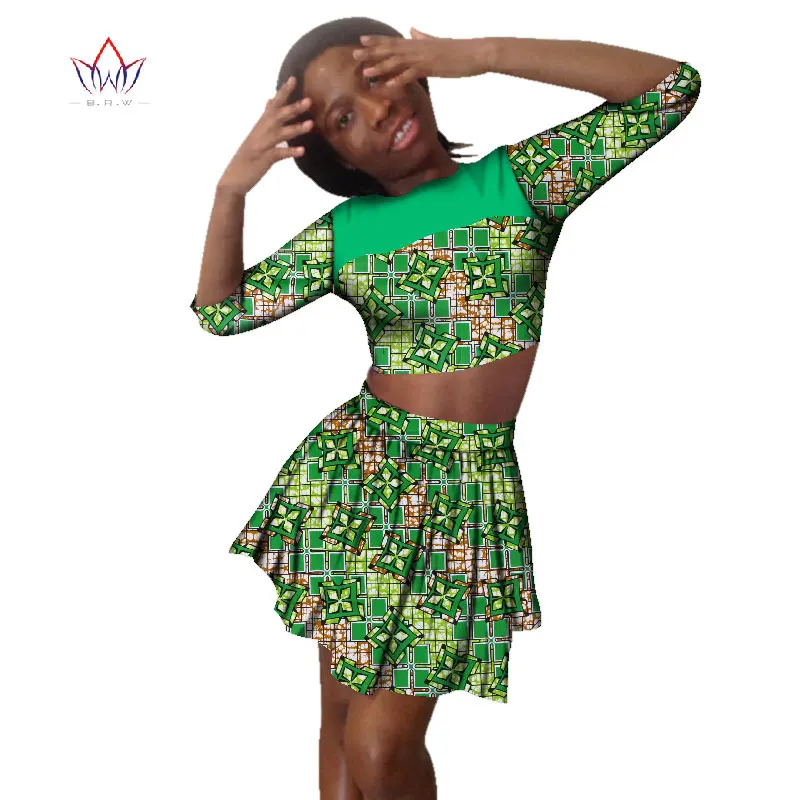 

Pretty Women Suits New Fashion African Printed Wax Two Piece Set Women Top And Skirt Set Half Sleeve Dashiki Sets Cotton WY3363