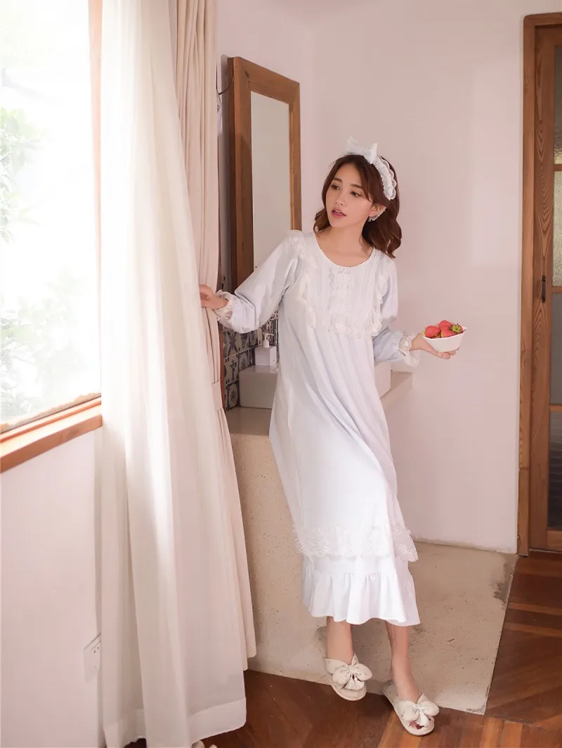 Зимняя плотная теплая фланелевая длинная Пижама для женщин с длинным рукавом, белые кружевные винтажные ночные рубашки принцессы, три цвета 8010