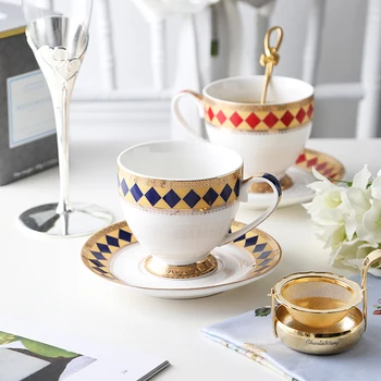 

Scandinavian Ceramic coffee cup and saucer Hand painted gold porcelain coffee cup tea cup set with spoon Home party drinkware