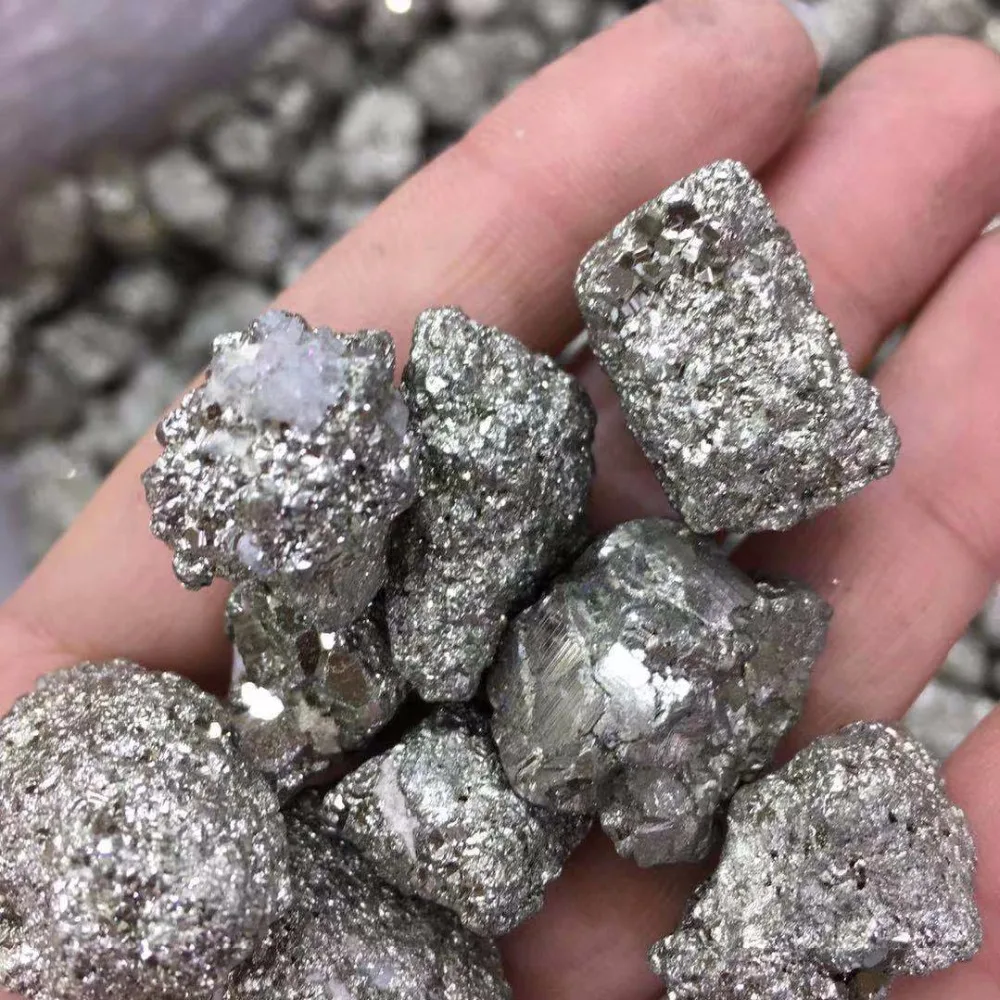 Chalcopyrite raw stones (7)