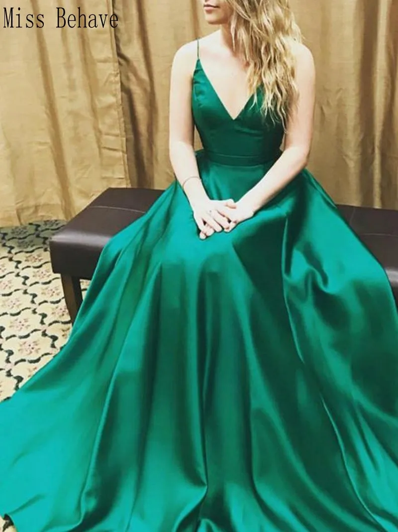 

DD JYOY Satin Evening Dress for Women V Neck Elegant Evening Gown Party with Train Simple Design Formal Dresses Zipper Back