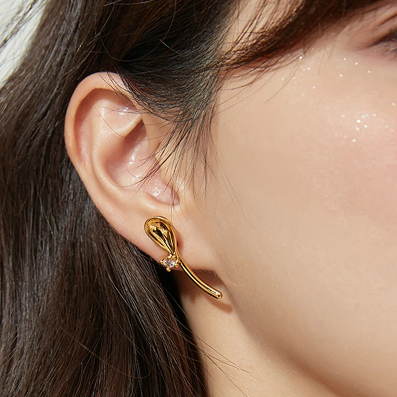

Stud Earrings for Women Girls 2021 Cute Spoon Fork Asymmetric Jewelry Woman Earring Piercing Bijouterie Female Crystal Zircon