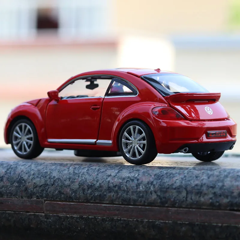 Модель автомобиля для Volkswagen Beetle GSR 1:32 оттяните назад Acousto-optic сплав литой уличный металлический бизнес-автомобиль модель детская игрушка