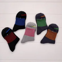 Короткие носки в студенческом стиле для школьников; сезон осень-зима; теплые новые модные женские винтажные носки; женские носки в полоску; 5 пар