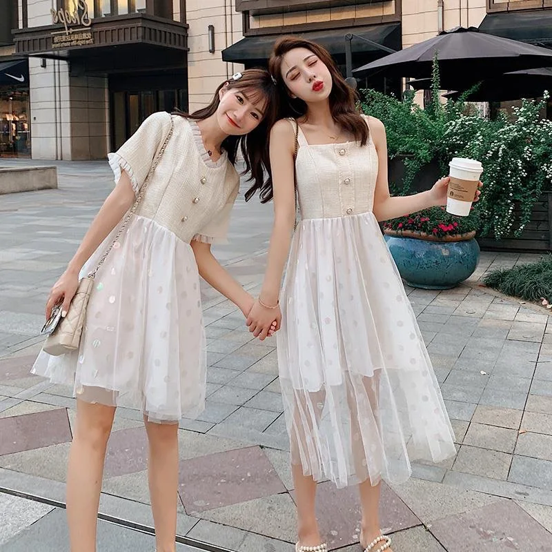 

Photo Shoot in Gentle Wind Sweet Lace V-neck Single Breasted Gauze Joint Mock Two-Piece Fairy Best Friend A- line Dress