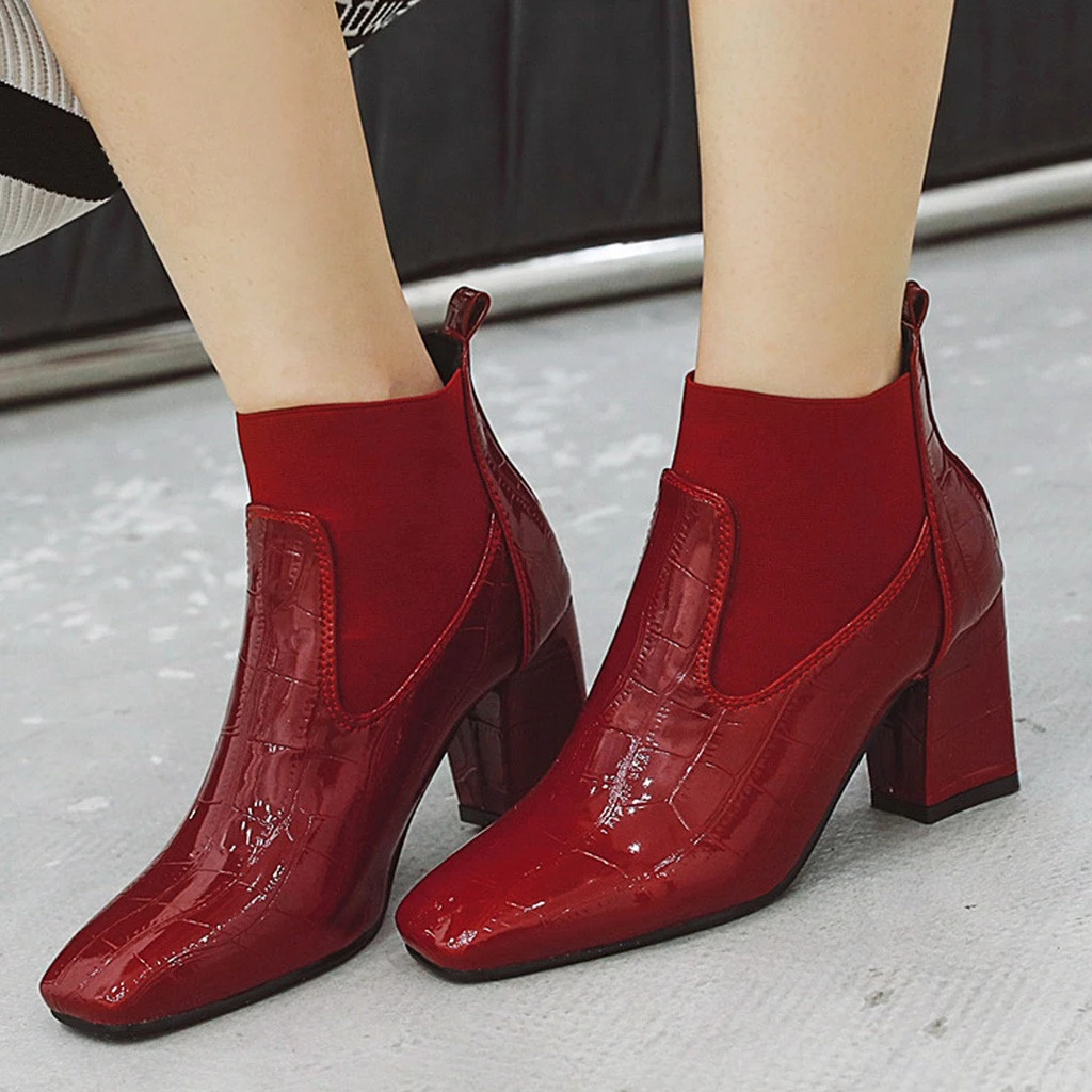 Botas cortas taco cuadrado Clearance