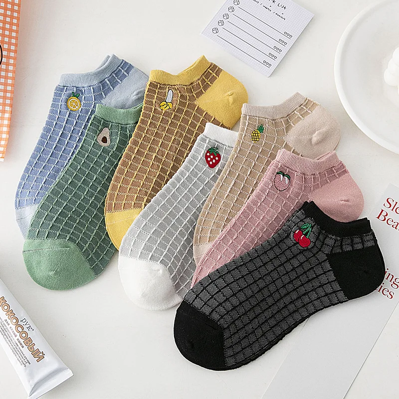 

6 Pair Pack Fruits Socks Women Avocado Banana Cherry Peach Girls Kawaii Socks Meias Korean Harajuku Embroidery Woman Socks Plaid