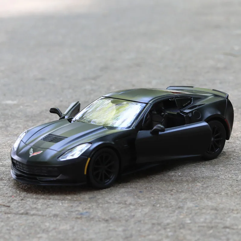 1:36, высокая имитация, Chevrolet Corvette C7, металлический сплав, литье под давлением, Игрушечная модель автомобиля, миниатюрная модель автомобиля, игрушки для детей