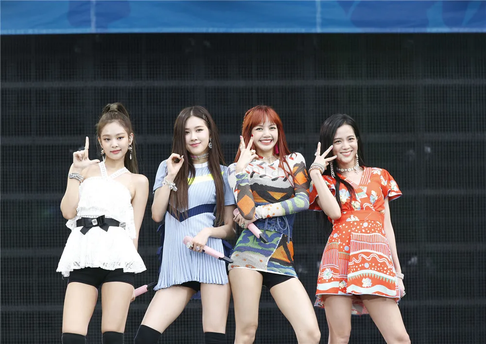 Кофе Постеры Kpop Blackpink Group Live Show украшения для дома яркие цвета глянцевые бумажные принты домашний арт бренд - Цвет: Кофе