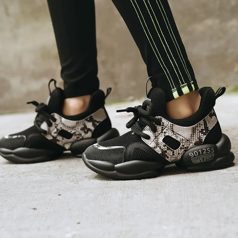 

2020 Quality Women Flats Platforms Sneakers Punk Rock Dancing Shoes Woman Female Fashion Flats Casual Shoes Sneakers