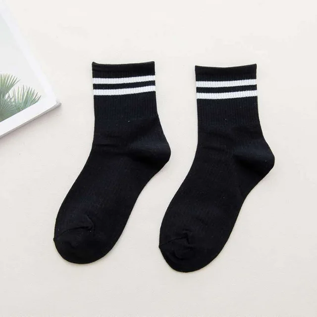 Funny Cute Cotton Loose Striped Crew Socks Women Fashion Colorful Harajuku Designer Retro Long Socks New Year Christmas Gifts 1
