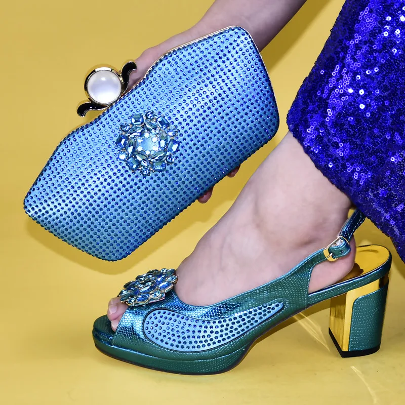 Украшены стразы комплект из туфель и сумочки в итальянском стиле, для вечерние в Для женщин новейшая Итальянская обувь с сумки в комплекте, Размер 38–43 обуви Туфли-лодочки - Цвет: Небесно-голубой