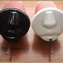 Крышка чашки вынуть поцелуй кружка крышки бумаги кофе одноразовые для напитков напиток целование губы бутылка воды вечерние поставки wegwerp сок