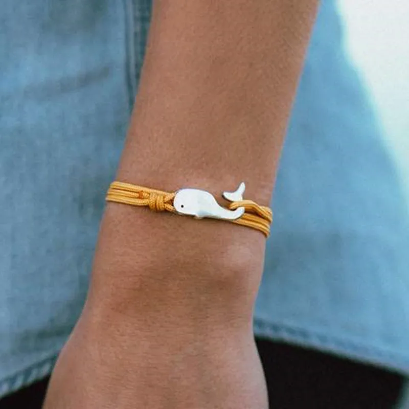 Trendy bracelets for men in rope with whale clasp
