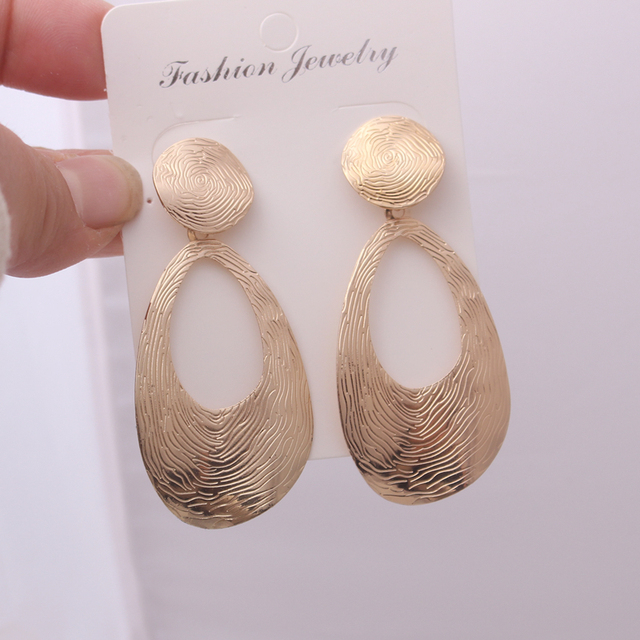 & American Exaggerated Round Coin Drop Earring for Women Pendientes Vintage Geometric Metal Large Earrings Jewelry Gift