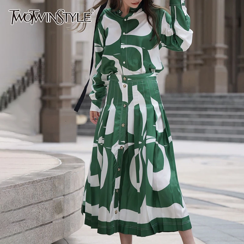 TWOTWINSTYLE комплект из двух предметов с принтом хитового цвета для женщин рубашка