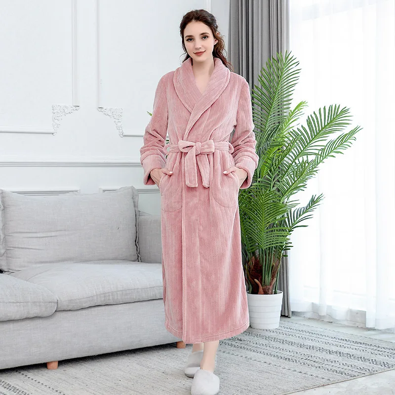 Высококачественный зимний халат для женщин и мужчин размера плюс в полоску фланелевый Халат женский удлиненный до лодыжки толстый теплый Халат - Цвет: Women Pink