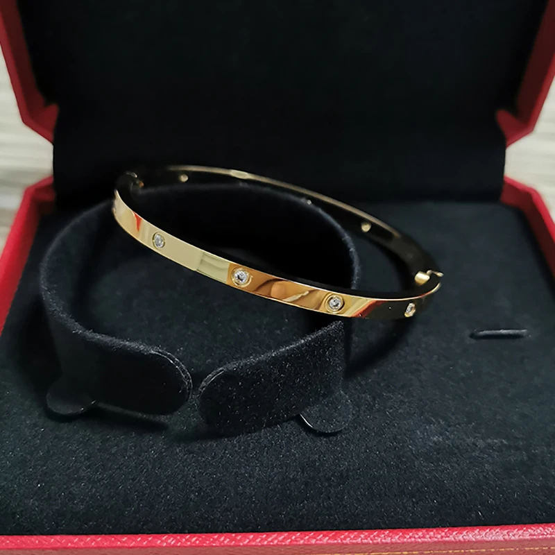 Женский винтовой браслет из нержавеющей стали с камнями 3 65 мм |